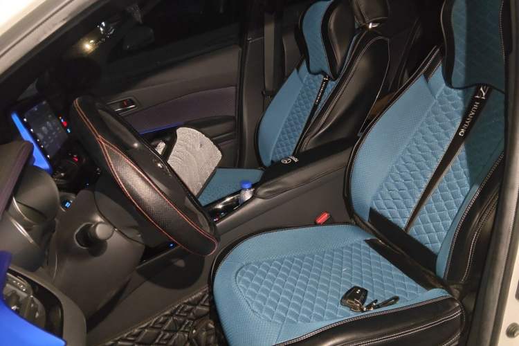 Used Toyota IZOA 2020 2.0L Enjoy Edition Left Front Seat