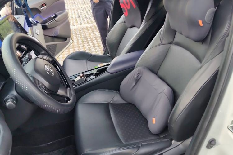 Used Toyota IZOA 2020 2.0L Yichi Version Left Front Seat