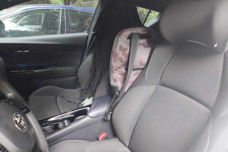 Used Toyota IZOA 2020 2.0L Enjoy Edition Left Front Seat