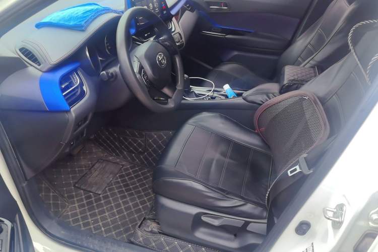 Used Toyota IZOA 2020 2.0L Enjoy Edition Left Front Seat