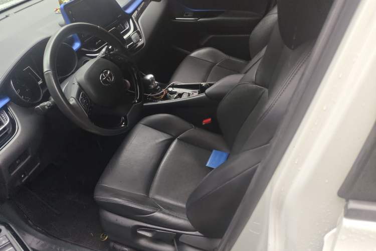 Used Toyota IZOA 2020 2.0L Yichi Version Left Front Seat