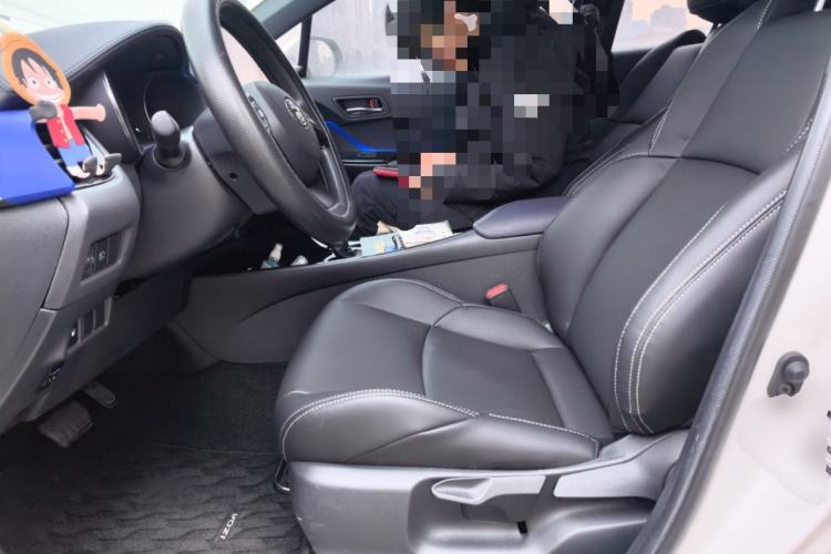 Used Toyota IZOA 2020 2.0L Enjoy Edition Left Front Seat