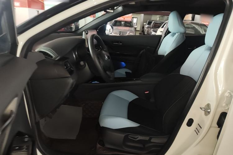 Used Toyota IZOA 2020 2.0L Yi Xiang CARE Left Front Seat
