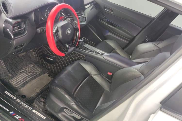 Used Toyota IZOA 2020 2.0L Yichi Version Left Front Seat