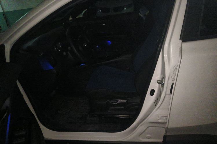 Used Toyota IZOA 2020 2.0L Enjoy Edition Left Front Seat