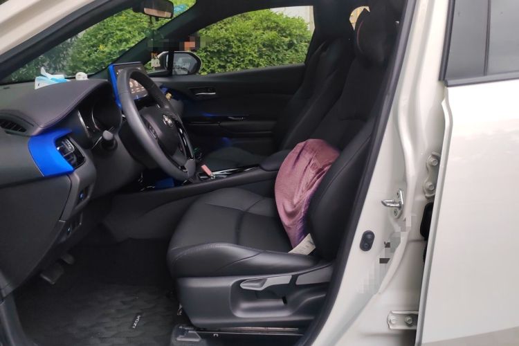 Used Toyota IZOA 2020 2.0L Yichi Version Left Front Seat