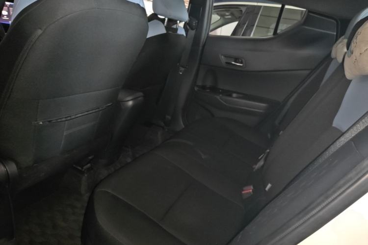 Used Toyota IZOA 2020 2.0L Yi Xiang CARE Left Rear Seat
