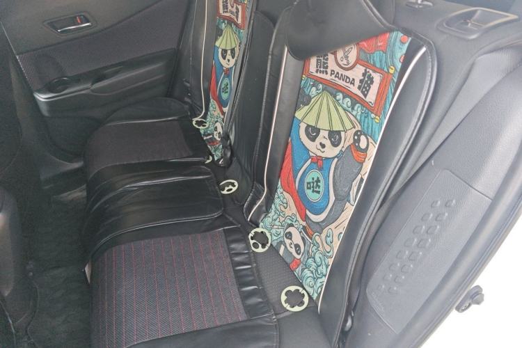 Used Toyota IZOA 2020 2.0L Enjoy Edition Left Rear Seat