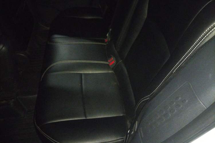 Used Toyota IZOA 2020 2.0L Enjoy Edition Left Rear Seat