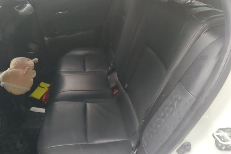 Used Toyota IZOA 2020 2.0L Yichi Version Left Rear Seat