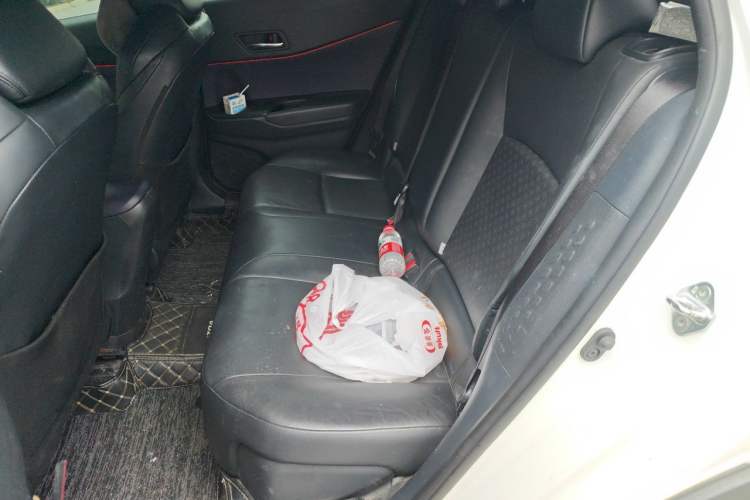Used Toyota IZOA 2020 2.0L Yichi Version Left Rear Seat