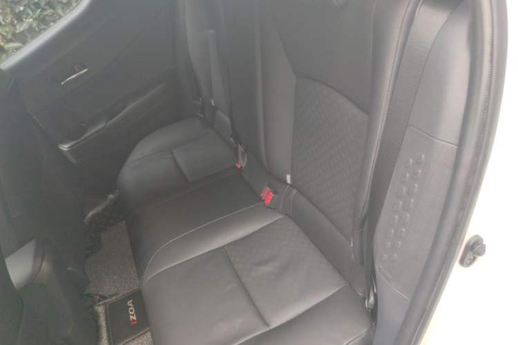 Used Toyota IZOA 2020 2.0L Yichi Version Left Rear Seat