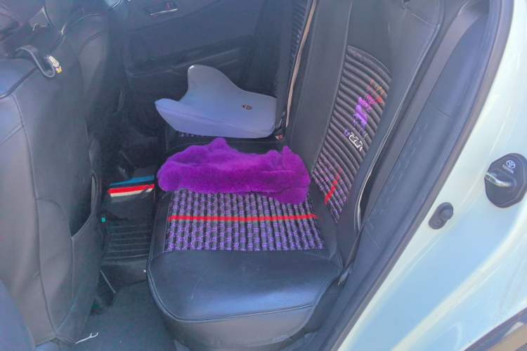 Used Toyota IZOA 2020 2.0L Enjoy Edition Left Rear Seat