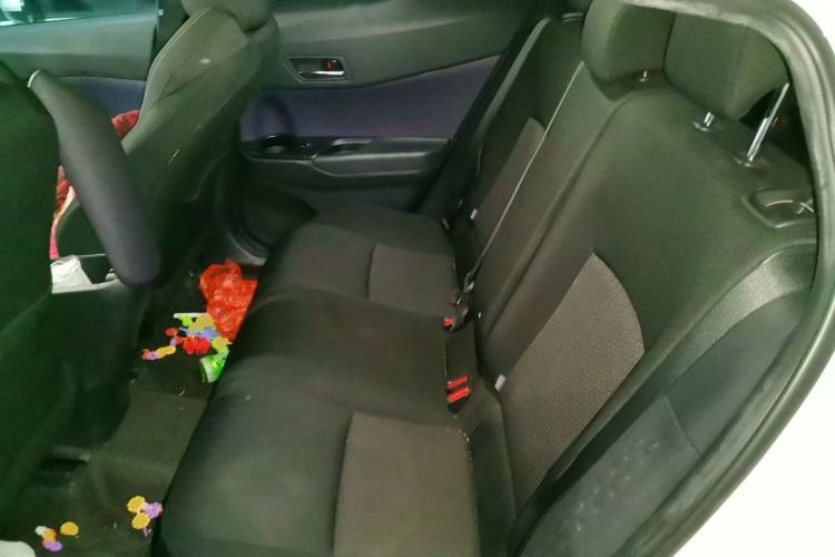 Used Toyota IZOA 2020 2.0L Enjoy Edition Left Rear Seat