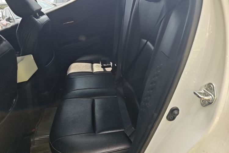 Used Toyota IZOA 2020 2.0L Enjoy Edition Left Rear Seat