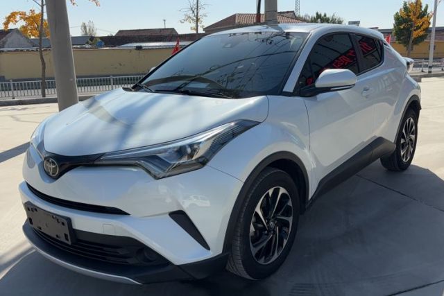 Used Toyota IZOA 2020 2.0L Yichi Version