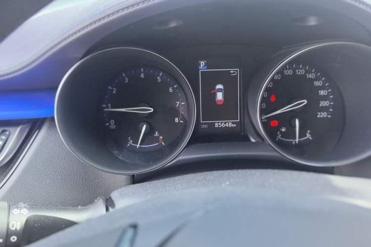 Used Toyota IZOA 2020 2.0L Enjoy Edition Odometer Close Up