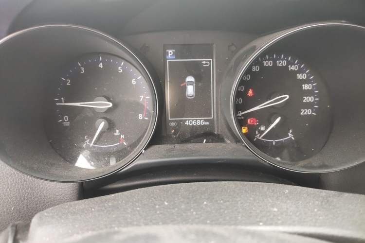 Used Toyota IZOA 2020 2.0L Enjoy Edition Odometer Close Up