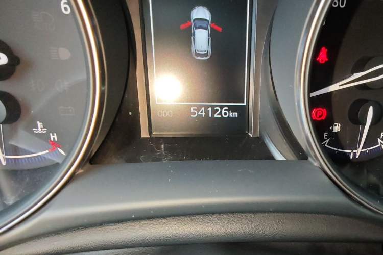 Used Toyota IZOA 2020 2.0L Enjoy Edition Odometer Close Up