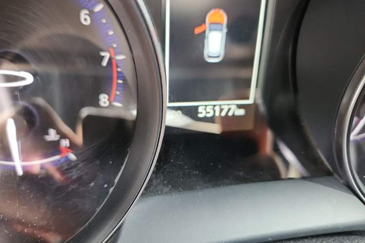 Used Toyota IZOA 2020 2.0L Yi Xiang CARE Odometer Close Up