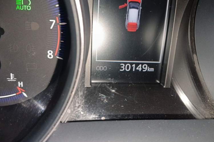 Used Toyota IZOA 2020 2.0L Enjoy Edition Odometer Close Up
