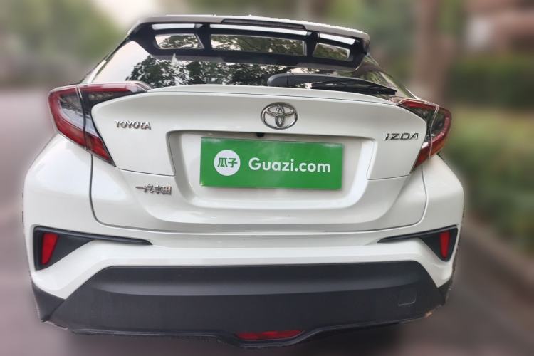 Used Toyota IZOA 2020 2.0L Yichi Version Rear