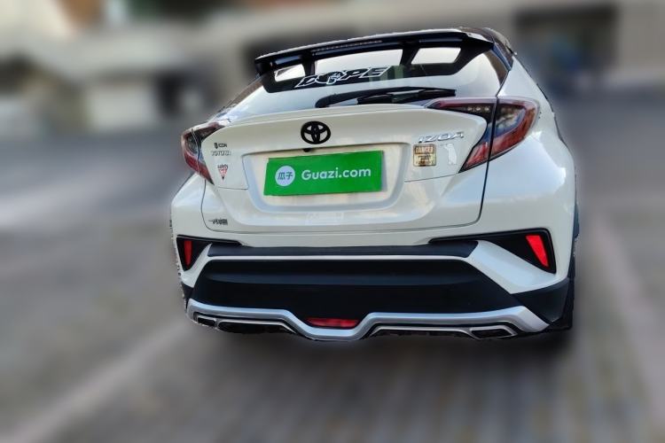 Used Toyota IZOA 2020 2.0L Yichi Version Rear