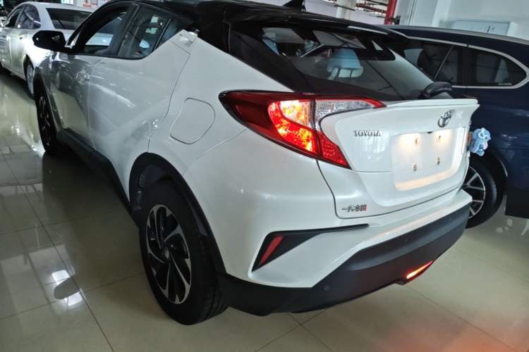 Used Toyota IZOA 2020 2.0L Yi Xiang CARE Rear Left 45 Deg