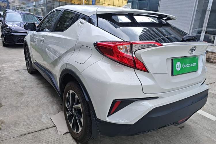 Used Toyota IZOA 2020 2.0L Enjoy Edition Rear Left 45 Deg