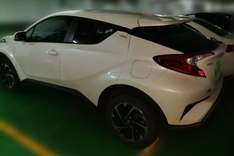 Used Toyota IZOA 2020 2.0L Enjoy Edition Rear Left 45 Deg