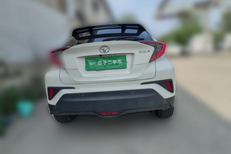 Used Toyota IZOA 2020 2.0L Yichi Version Rear