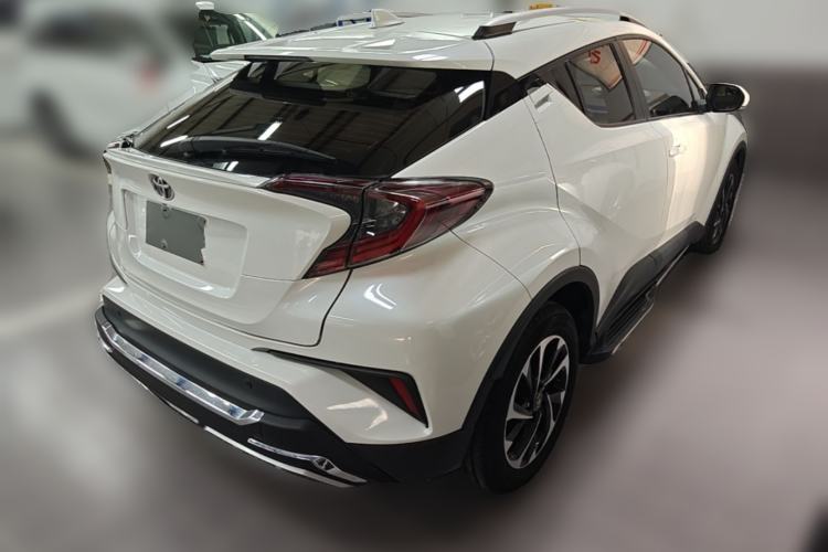 Used Toyota IZOA 2020 2.0L Yichi Version Rear Right 45 Deg