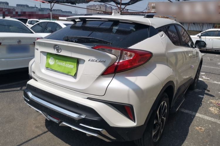 Used Toyota IZOA 2020 2.0L Enjoy Edition Rear Right 45 Deg