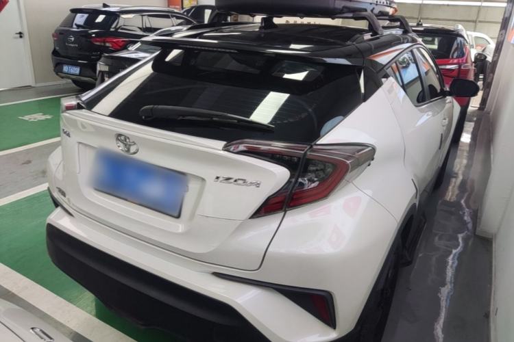 Used Toyota IZOA 2020 2.0L Yichi Version Rear Right 45 Deg