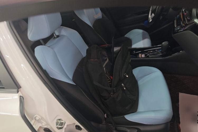 Used Toyota IZOA 2020 2.0L Yi Xiang CARE Right Front Seat