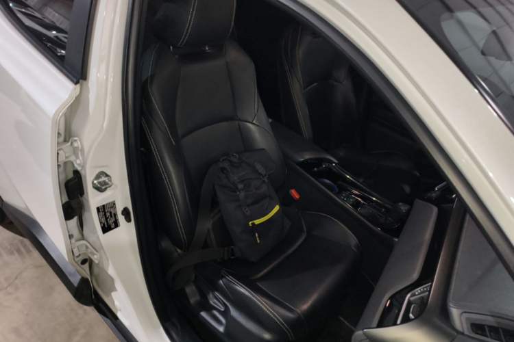 Used Toyota IZOA 2020 2.0L Yi Xiang CARE Right Front Seat