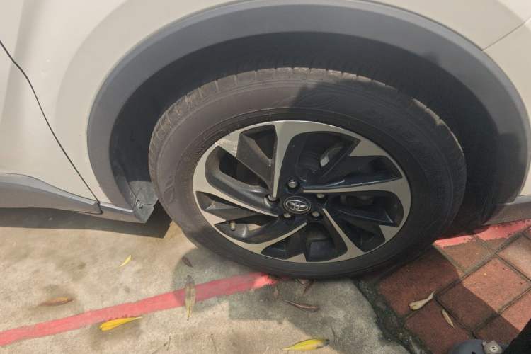 Used Toyota IZOA 2020 2.0L Enjoy Edition Right Front Wheel Hub