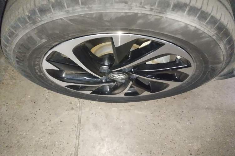 Used Toyota IZOA 2020 2.0L Enjoy Edition Right Front Wheel Hub