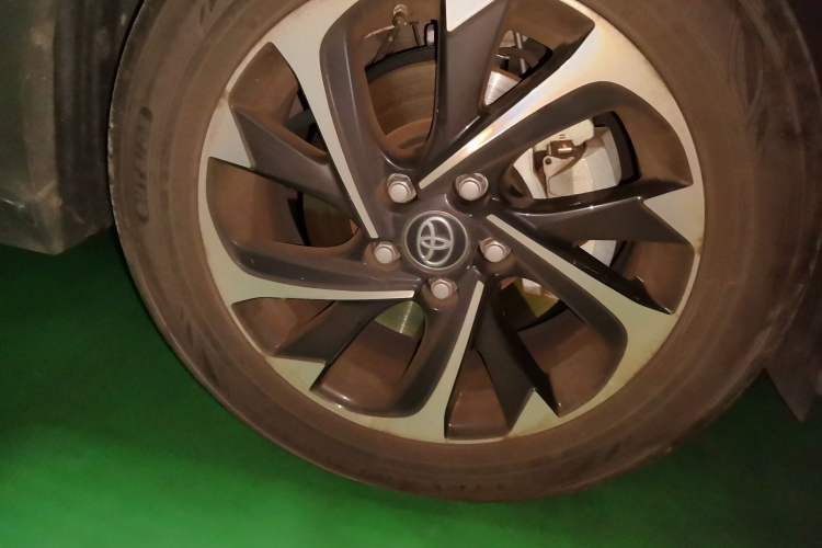 Used Toyota IZOA 2020 2.0L Enjoy Edition Right Front Wheel Hub