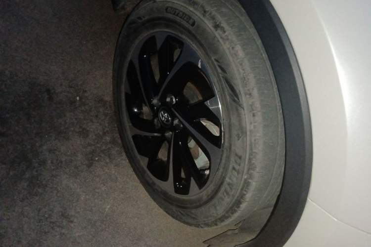 Used Toyota IZOA 2020 2.0L Enjoy Edition Right Front Wheel Hub