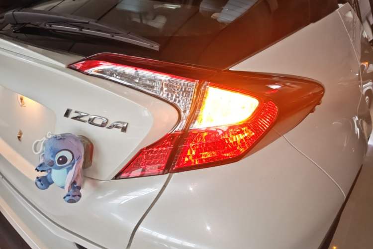 Used Toyota IZOA 2020 2.0L Yi Xiang CARE Right Rear Taillight