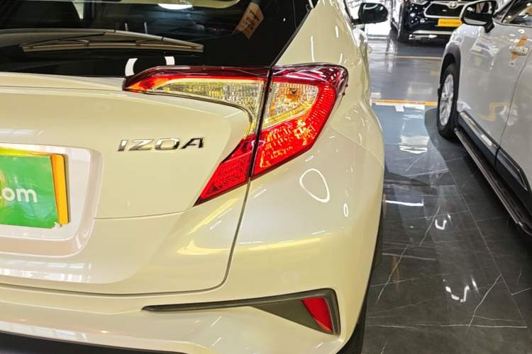 Used Toyota IZOA 2020 2.0L Enjoy Edition Right Rear Taillight