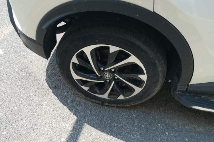 Used Toyota IZOA 2020 2.0L Enjoy Edition Right Rear Wheel Hub