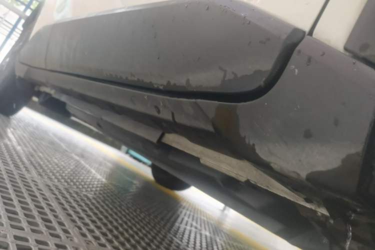 Used Toyota IZOA 2020 2.0L Enjoy Edition Right Side Sill