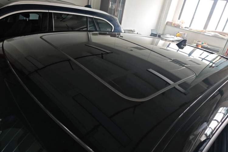 Used Toyota IZOA 2020 2.0L Yi Xiang CARE Roof