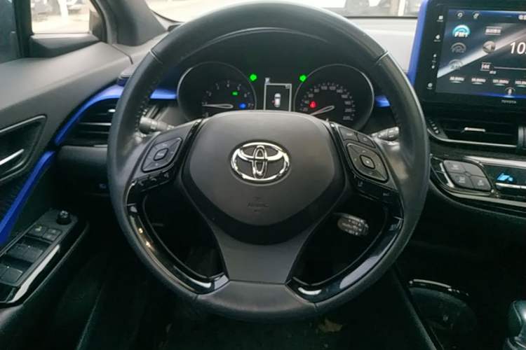 Used Toyota IZOA 2020 2.0L Yichi Version Steering Wheel