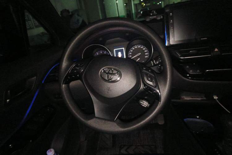 Used Toyota IZOA 2020 2.0L Enjoy Edition Steering Wheel