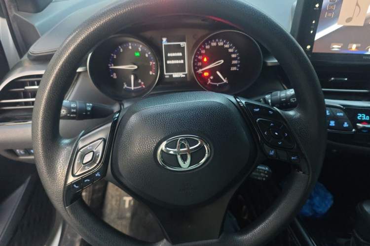 Used Toyota IZOA 2020 2.0L Yi Xiang CARE Steering Wheel