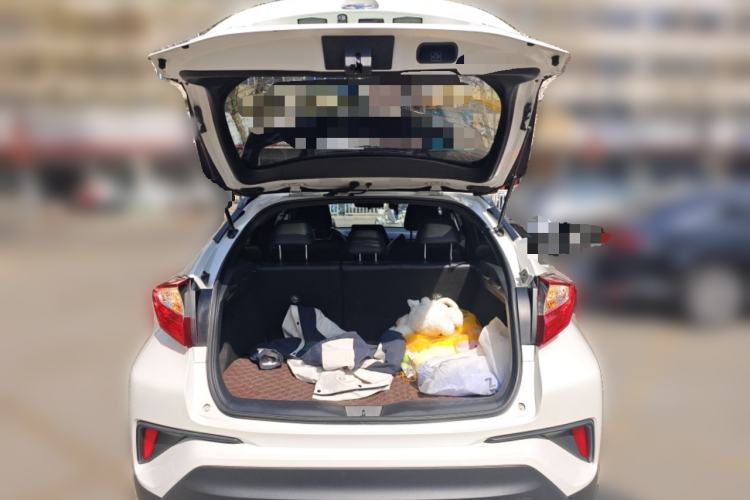 Used Toyota IZOA 2020 2.0L Yidong Edition Trunk