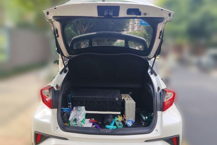 Used Toyota IZOA 2020 2.0L Enjoy Edition Trunk